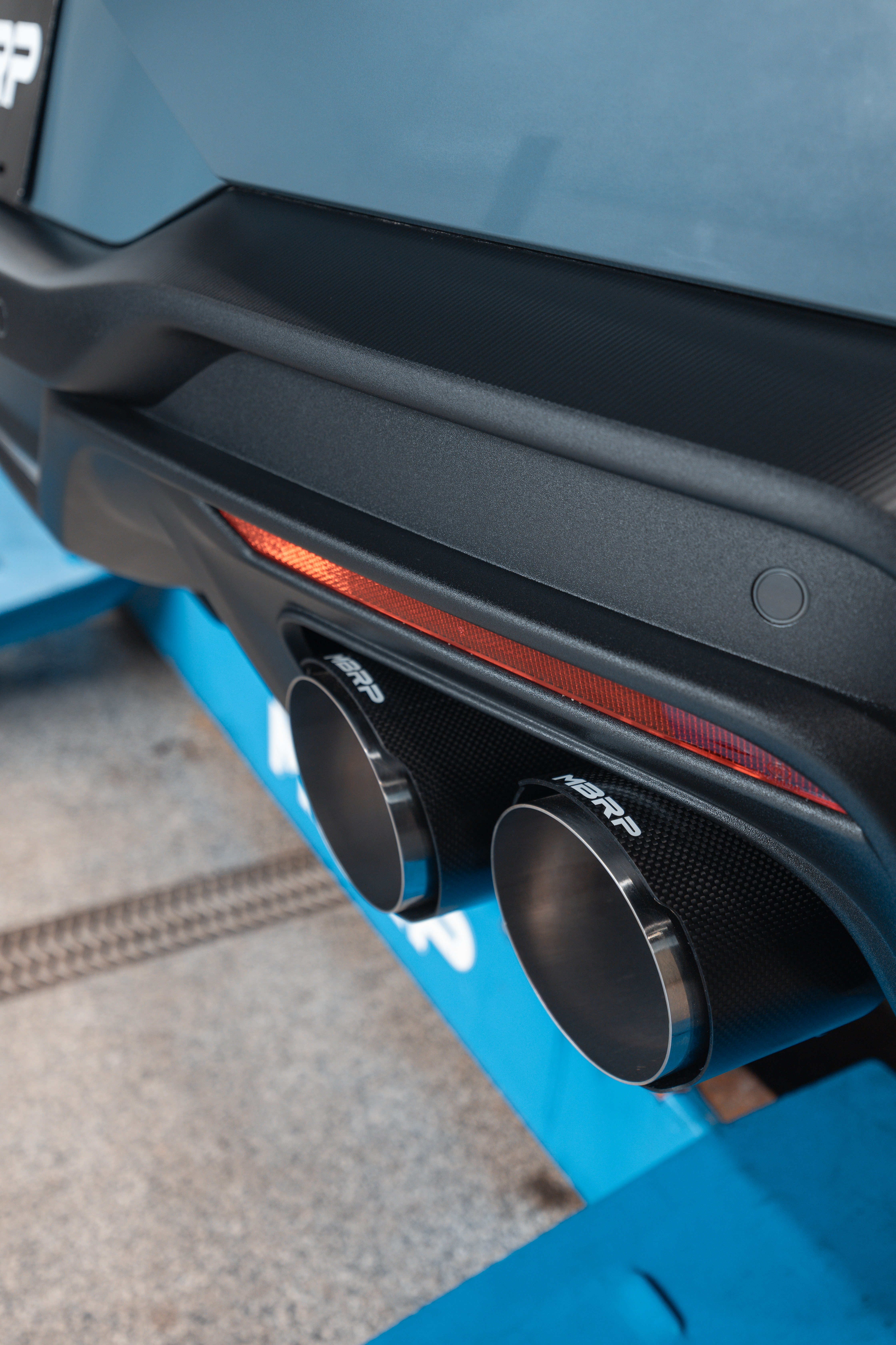 MBRP Exhaust 3\" Cat Back, Quad Split Rear Exit; With Carbon Fiber Tips; Active Exhaust T304